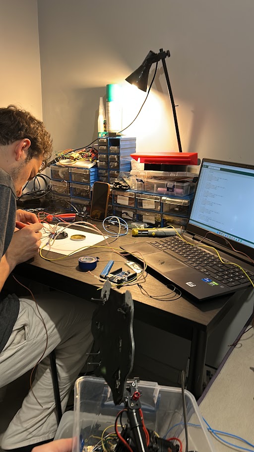 Ev atölyesinde kontrol projesi prototipi